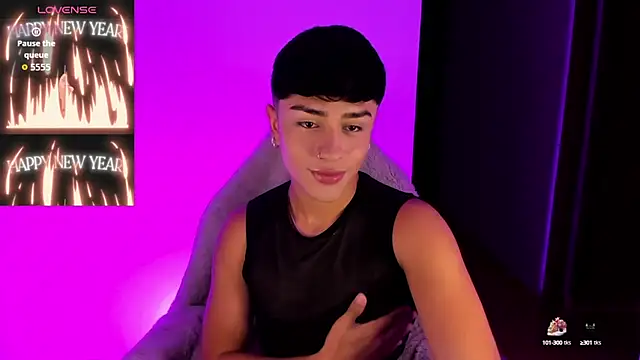 Snapshot of Matheewx_m chatting on November 2025 01:59:02 AM Matheewx m online show from November 2025 01:59:02 AM