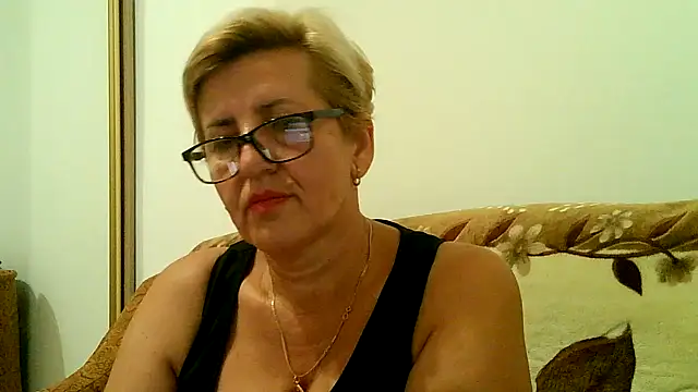 Snapshot of Dana4921 chatting on September 2025 05:23:01 PM Dana4921 online show from September 2025 05:23:01 PM
