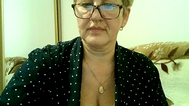 Dana4921 online show from November 2025 05:01:02 PM