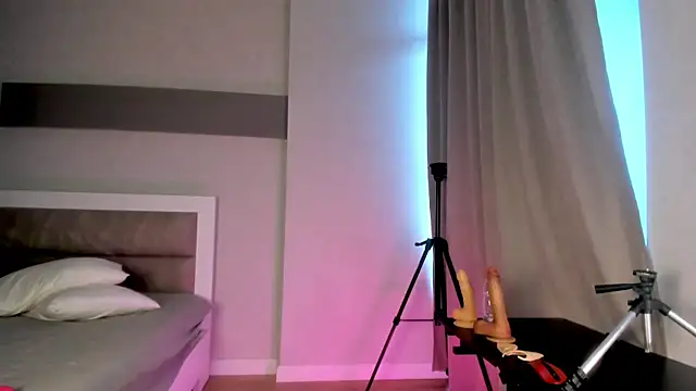 Clarity Yumi online show from October 2025 08:56:02 AM