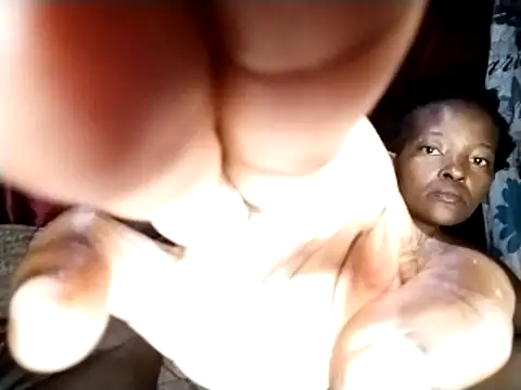 curvyyyyBabe online show from March 2026 12:00:02 PM