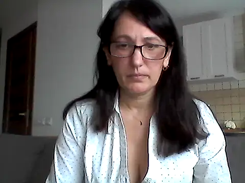 Snapshot of Elena48324 chatting on June 2026 09:55:02 AM Elena48324 online show from June 2026 09:55:02 AM