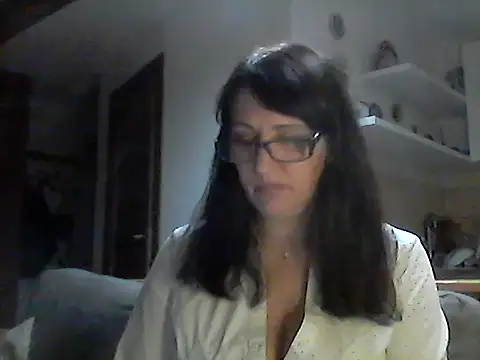 Snapshot of Elena48324 chatting on June 2026 06:57:01 PM Elena48324 online show from June 2026 06:57:01 PM