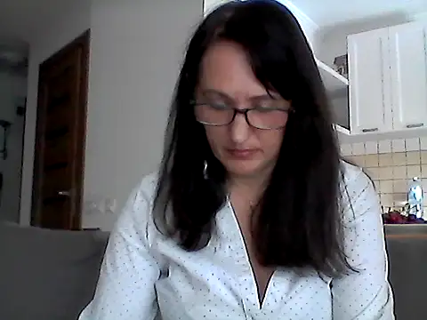 Snapshot of Elena48324 chatting on June 2026 10:09:01 AM Elena48324 online show from June 2026 10:09:01 AM