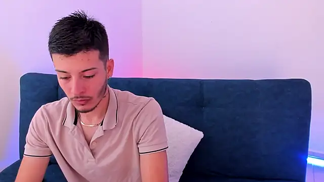  Monster cock4u  online show from September 2025 03:56:02 PM