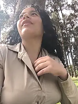 Snapshot of Yaya_watson chatting on June 2026 08:14:02 PM Yaya watson online show from June 2026 08:14:02 PM
