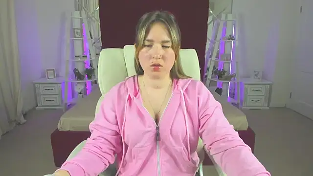 Sofii darling online show from March 2026 05:38:01 PM