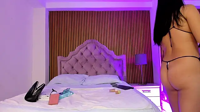 Starbutterflyy  online show from November 2025 04:07:01 AM