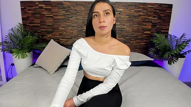 debra win online show from November 2025 06:02:01 AM