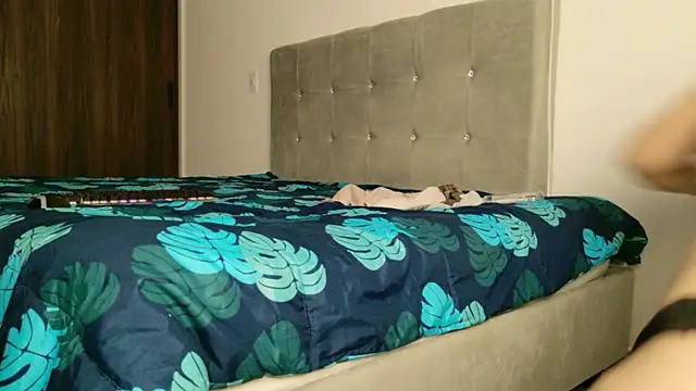 Alexandraa Gomez online show from February 2026 09:04:01 PM