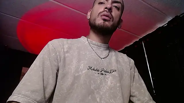 malek xarx  online show from October 2025 10:25:02 PM