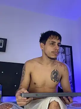 Luke Stone online show from October 2025 05:36:02 PM