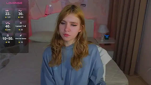 Iris Rain online show from October 2025 09:48:01 AM