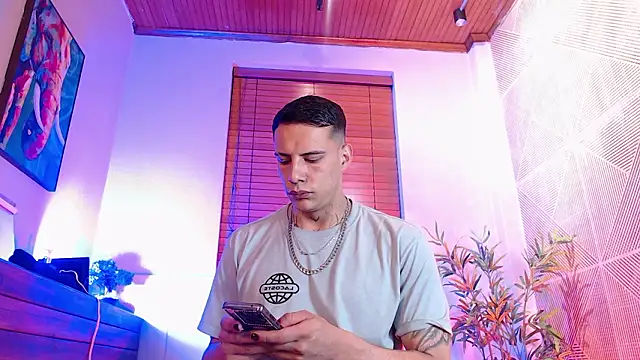 Dustin Sonne online show from February 2026 03:46:02 AM