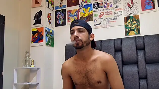 Snapshot of ashtoncooperr chatting on September 2025 05:40:01 AM ashtoncooperr online show from September 2025 05:40:01 AM