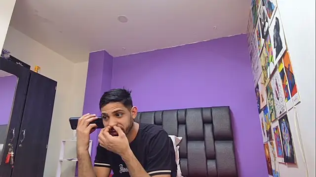 Snapshot of ashtoncooperr chatting on September 2025 07:49:01 PM ashtoncooperr online show from September 2025 07:49:01 PM