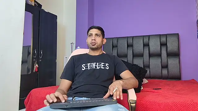 Snapshot of ashtoncooperr chatting on September 2025 06:01:02 PM ashtoncooperr online show from September 2025 06:01:02 PM