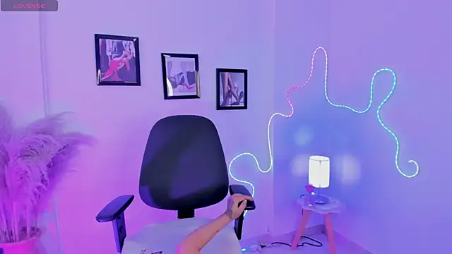 brithanygate online show from April 2026 01:47:02 PM