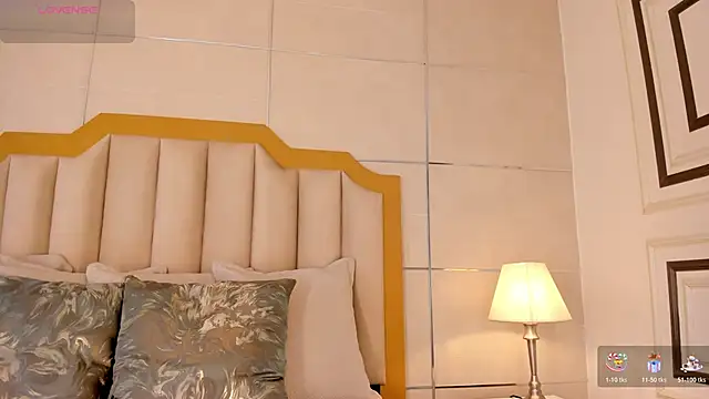 MaddieParker online show from November 2025 07:43:01 PM