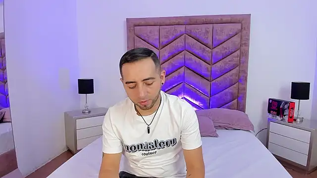 Lushian  online show from March 2026 04:06:02 PM