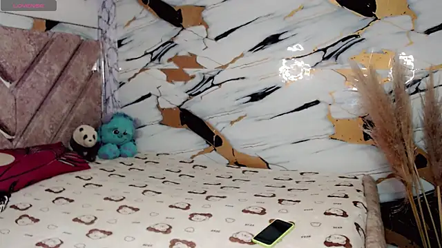 kushina uzumaki75 online show from April 2026 03:23:01 AM