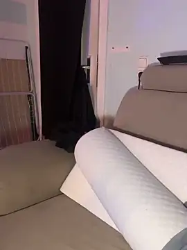 Seductively4 20 online show from October 2025 06:19:02 PM