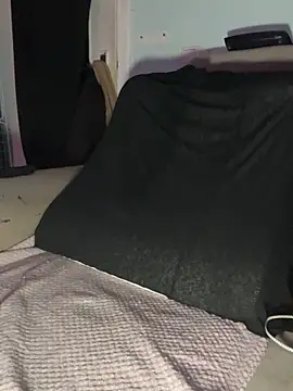 Seductively4 20 online show from October 2025 09:08:02 PM