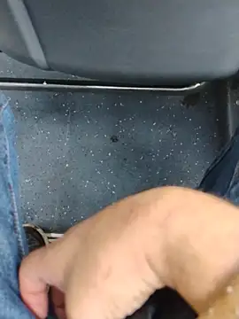 Snapshot of LeoMaduroSP chatting on October 2025 12:39:02 PM LeoMaduroSP online show from October 2025 12:39:02 PM