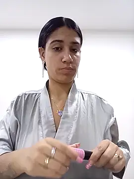 Snapshot of Samantha_hotly chatting on October 2025 12:03:01 PM Samantha hotly online show from October 2025 12:03:01 PM