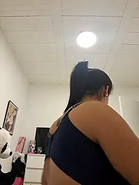 Samantha hotly online show from March 2026 09:15:02 AM