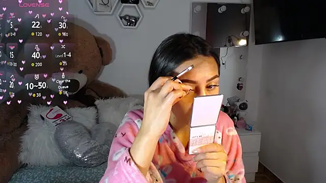 Snapshot of channel-rose1 chatting on November 2025 12:28:02 PM channel-rose1 online show from November 2025 12:28:02 PM