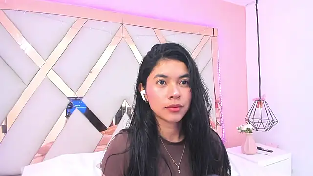 Snapshot of samantaa_shy chatting on June 2026 03:27:02 AM samantaa shy online show from June 2026 03:27:02 AM