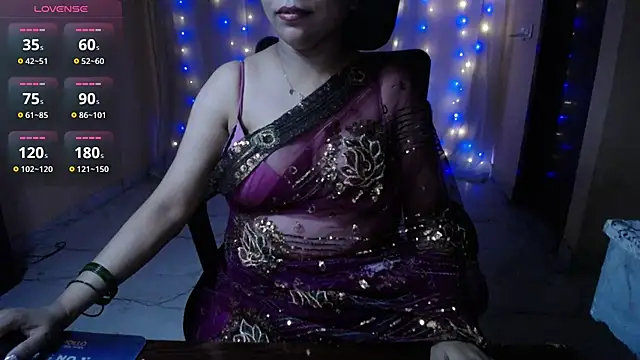 Snapshot of Divvya_ chatting on July 2026 07:02:02 PM Divvya online show from July 2026 07:02:02 PM