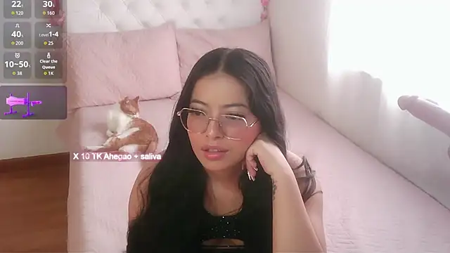 AbrilVelastegui7 online show from November 2025 05:06:02 PM