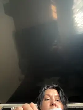 Liza Will online show from September 2025 10:17:02 AM