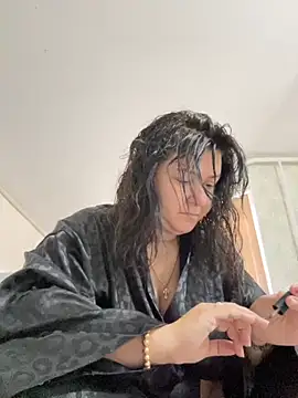 Liza Will online show from October 2025 05:55:02 AM