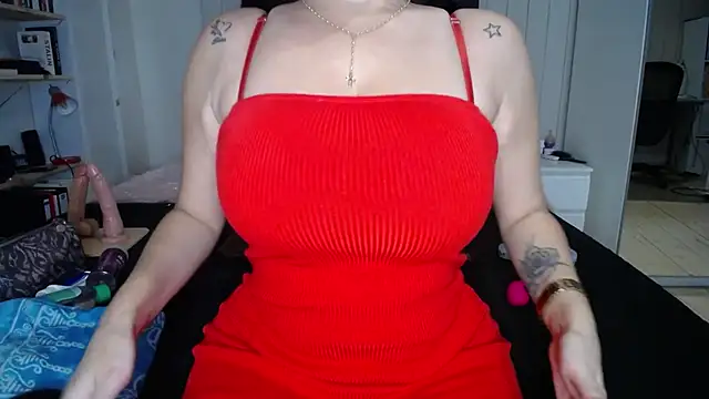 Snapshot of alexa_moreti chatting on October 2025 09:55:02 AM alexa moreti online show from October 2025 09:55:02 AM