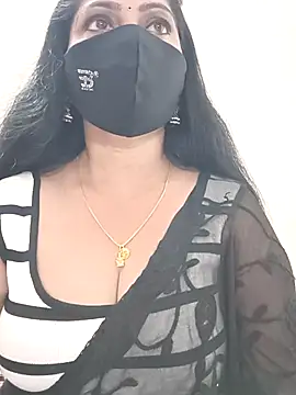 shivani27 online show from May 2026 05:32:02 PM