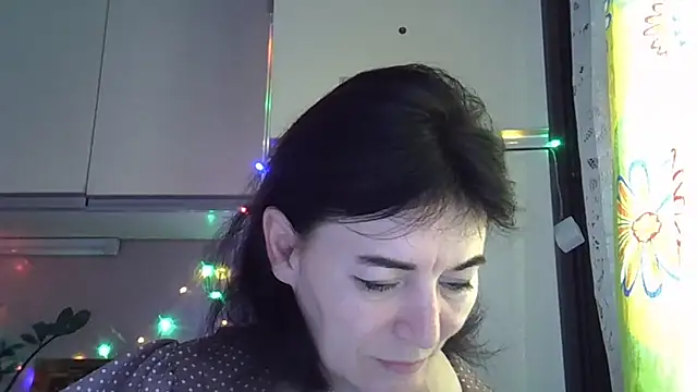 Krystal 82 online show from October 2025 08:26:01 AM