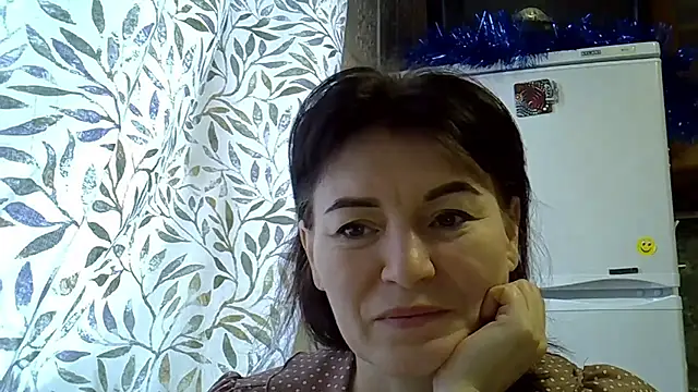 Krystal 82 online show from January 2026 08:06:01 AM