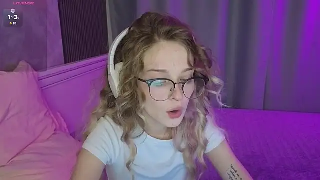 vialeta baby online show from October 2025 10:38:01 PM