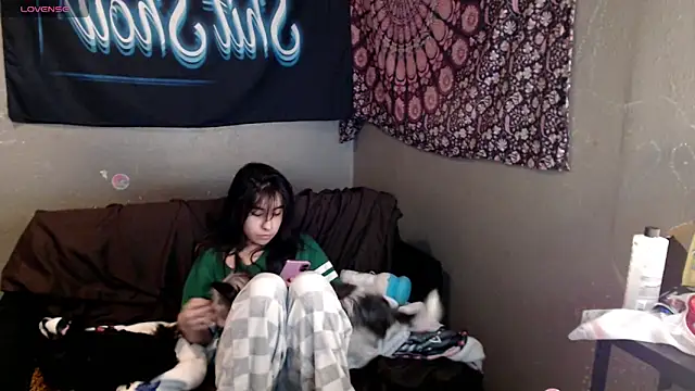 London Ray online show from April 2026 10:58:01 PM