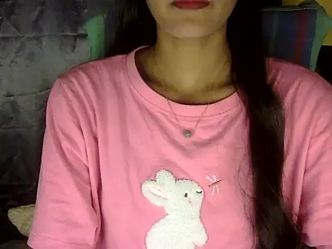 zara Khan0 online show from October 2025 01:43:02 PM