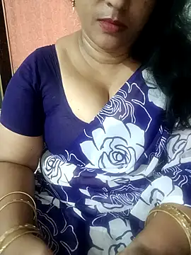 Snapshot of Swetyhoney chatting on September 2025 08:36:01 AM Swetyhoney online show from September 2025 08:36:01 AM