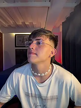 Justin trevor1 online show from October 2025 11:16:01 PM