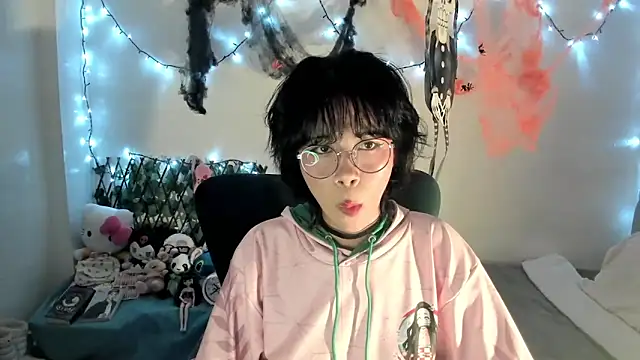 dolliette24 online show from October 2025 02:10:01 AM