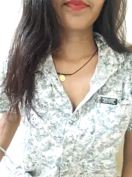 Snapshot of Raj-kumari chatting on July 2026 04:14:02 AM Raj-kumari online show from July 2026 04:14:02 AM