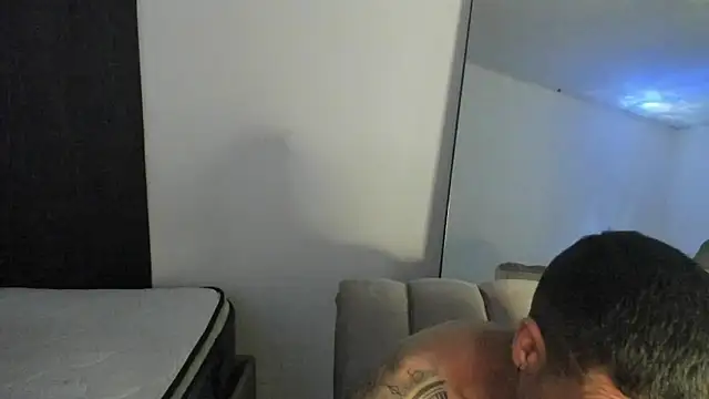 ThiagoLugo online show from February 2026 05:14:01 AM