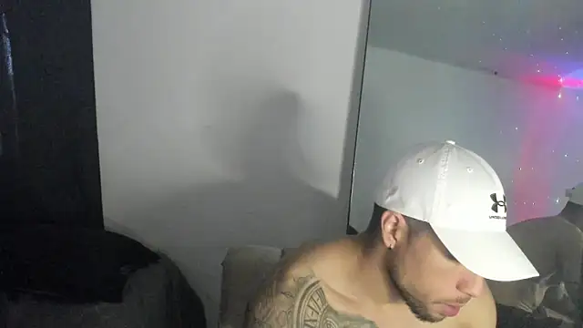 ThiagoLugo online show from April 2026 04:59:01 PM