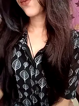Snapshot of Queen_Pooja7 chatting on September 2025 05:03:02 PM Queen Pooja7 online show from September 2025 05:03:02 PM